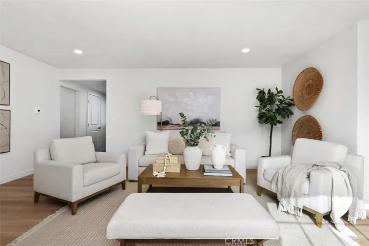 Come on in and enjoy this lovely home~