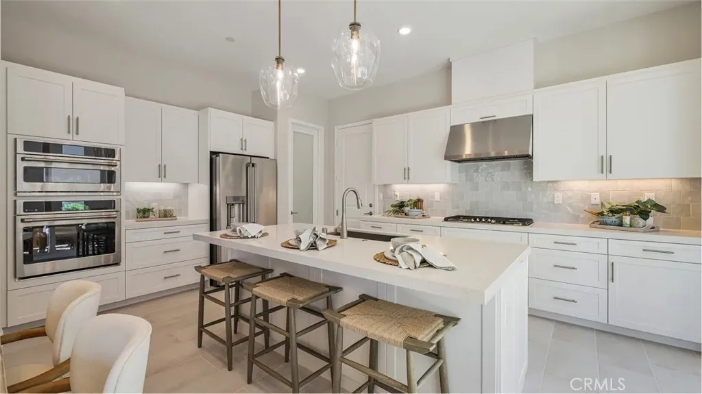 27325 Shore Pine Place, Valencia, California 91381 home-pic-1