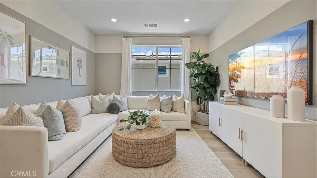 27325 Shore Pine Place, Valencia, California 91381 home-pic-15