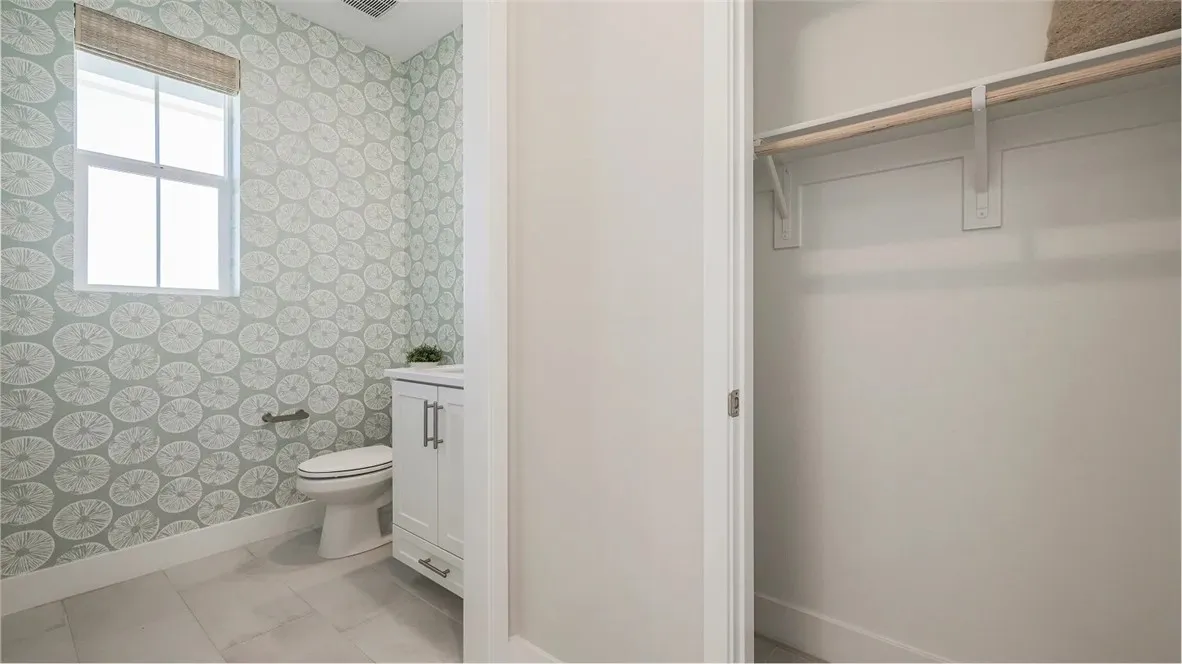 27325 Shore Pine Place, Valencia, California 91381 home-pic-6