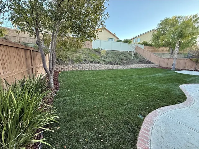 26574 Oakdale Canyon, Canyon Country, California 91387