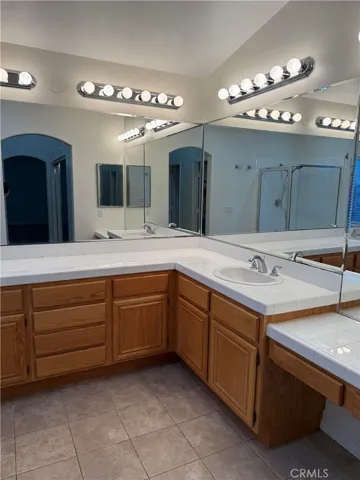 26574 Oakdale Canyon, Canyon Country, California 91387