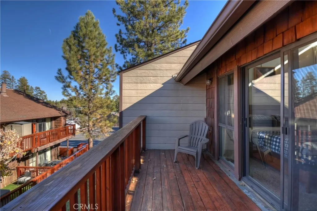 861 Thrush, Big Bear Lake, California 92315 home-pic-29