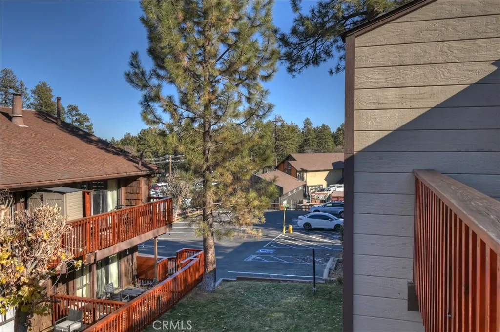 861 Thrush, Big Bear Lake, California 92315 home-pic-30