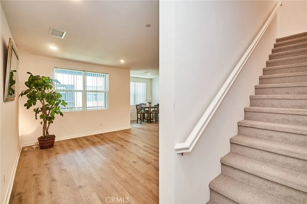 944 N Divino Privado, Ontario, California 91764 home-pic-24