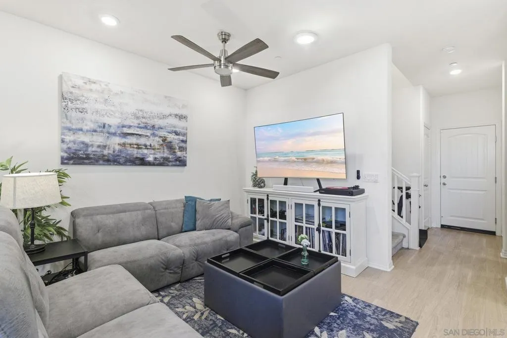 24120 Dolcetto Ave 804, Murrieta, California 92562 home-pic-7