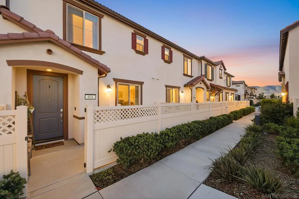 24120 Dolcetto Ave 804, Murrieta, California 92562 home-pic-4