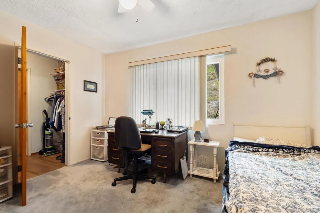 1724 S Santa Fe Ave, Vista, California 92084 home-pic-14