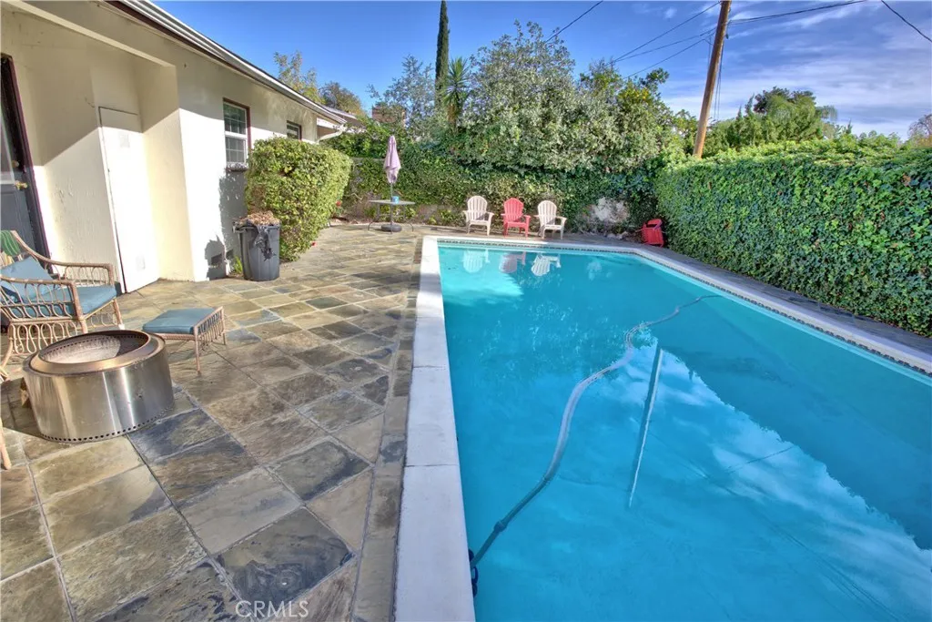535 Fairmont Drive, San Bernardino, California 92404 home-pic-24