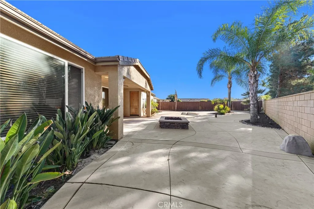 29351 Castaway Court, Menifee, California 92585 home-pic-30