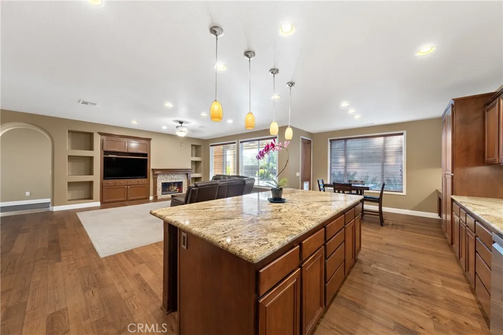 29351 Castaway Court, Menifee, California 92585 home-pic-11
