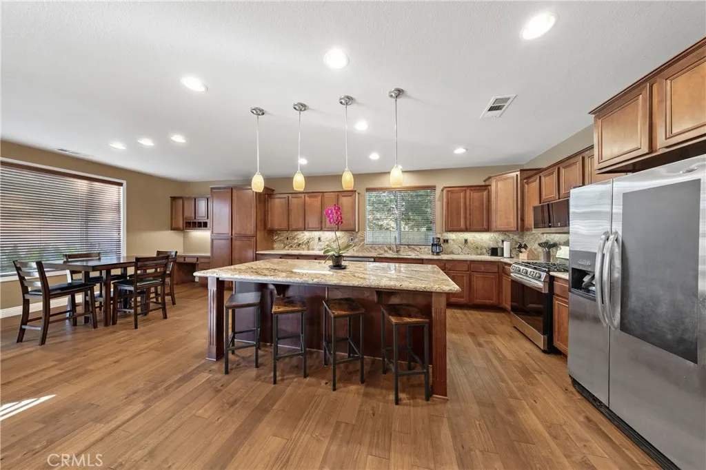 29351 Castaway Court, Menifee, California 92585 home-pic-2