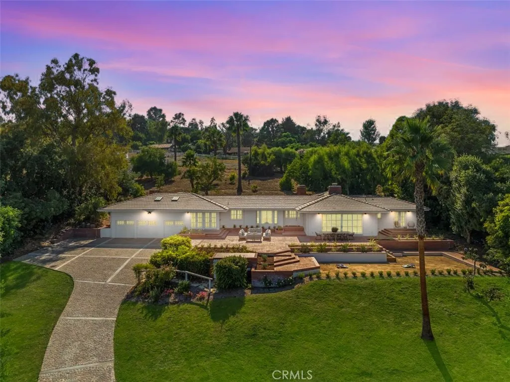 1 Outrider Road, Rolling Hills, California 90274 home-pic-0