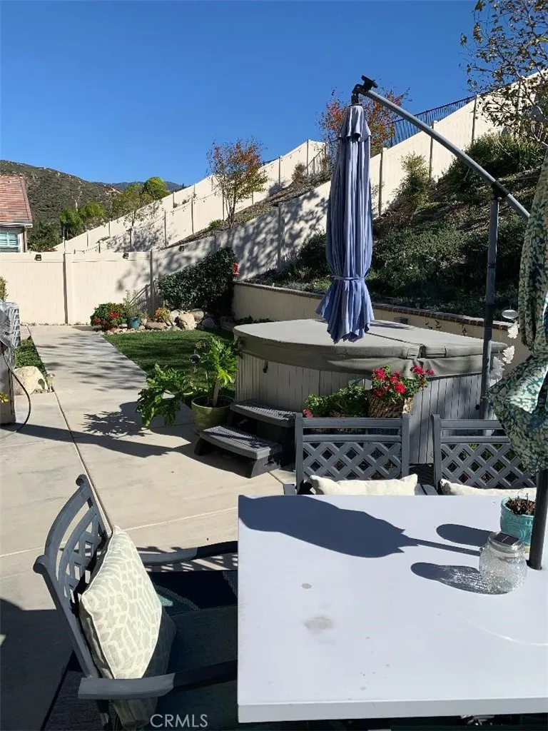 18319 Lapis Lane, San Bernardino, California 92407 home-pic-64