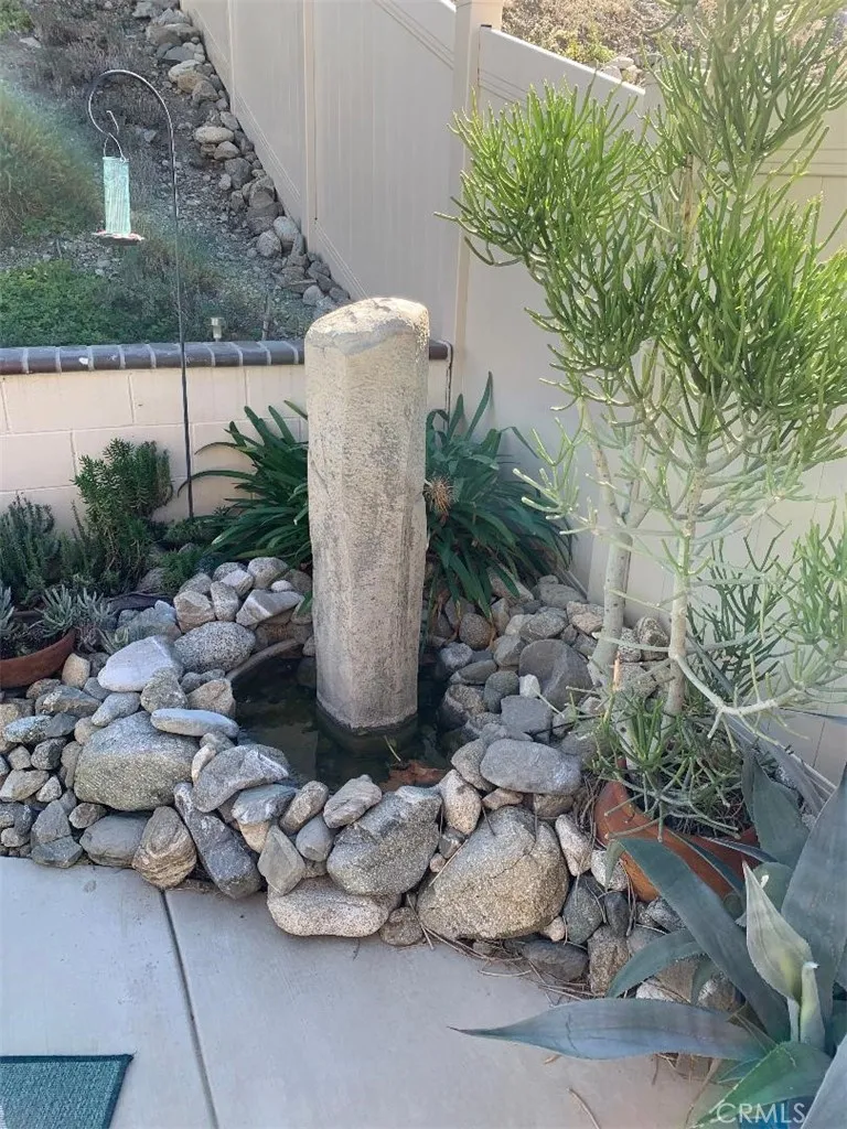 18319 Lapis Lane, San Bernardino, California 92407 home-pic-65
