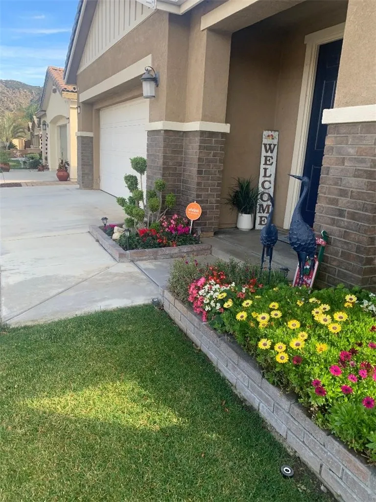 18319 Lapis Lane, San Bernardino, California 92407 home-pic-14