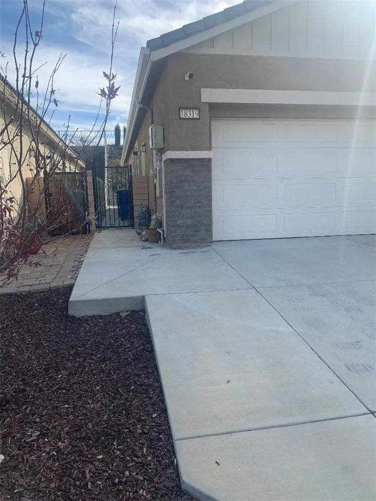 18319 Lapis Lane, San Bernardino, California 92407 home-pic-6