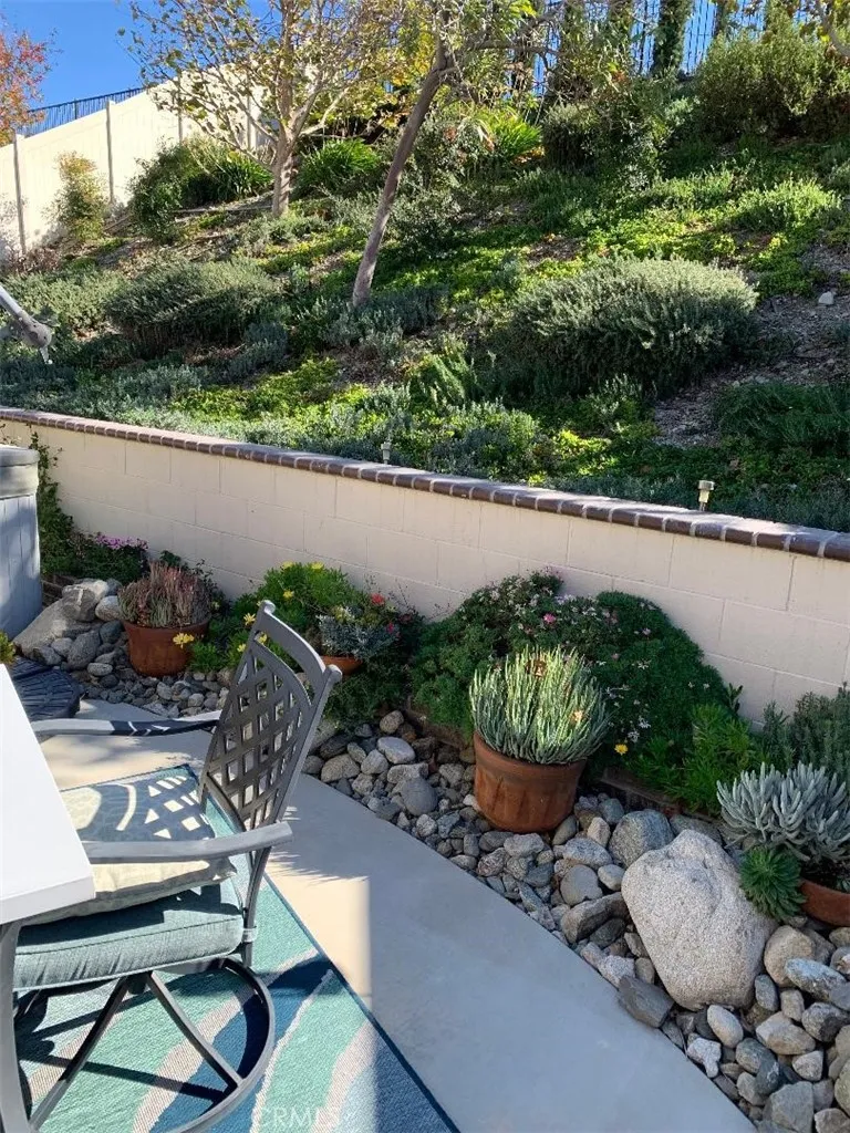 18319 Lapis Lane, San Bernardino, California 92407 home-pic-62