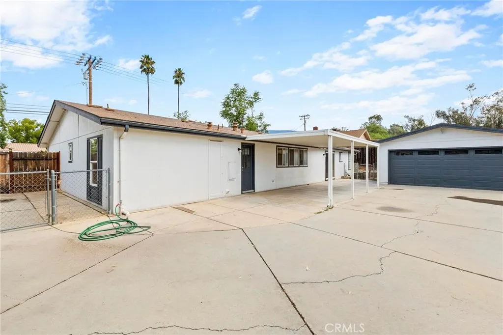 35451 Wildwood Canyon Road, Yucaipa, California 92399 home-pic-37