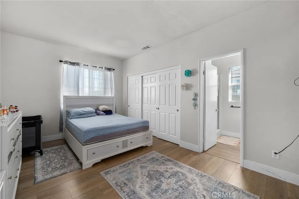 12 Plaza Avila, Lake Elsinore, California 92532 home-pic-22