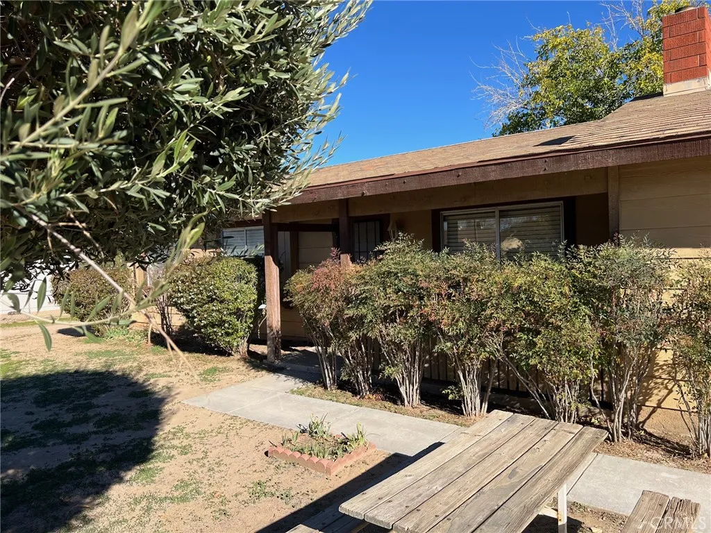 10643 Redwood, Hesperia, California 92345 home-pic-30