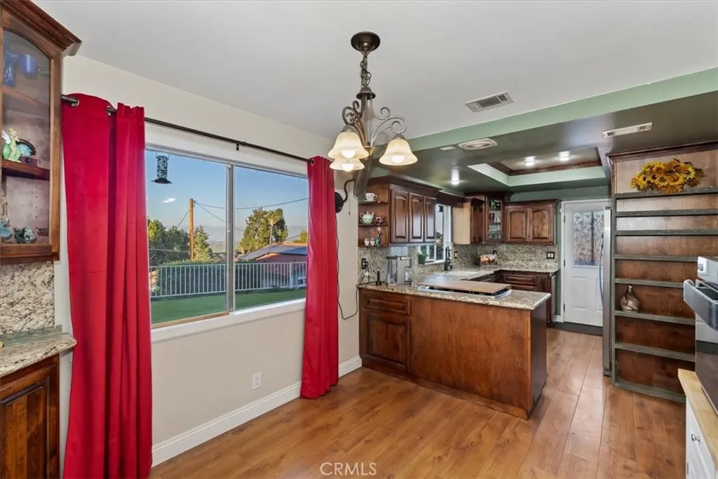 14119 El Mesa, Riverside, California 92503 home-pic-33