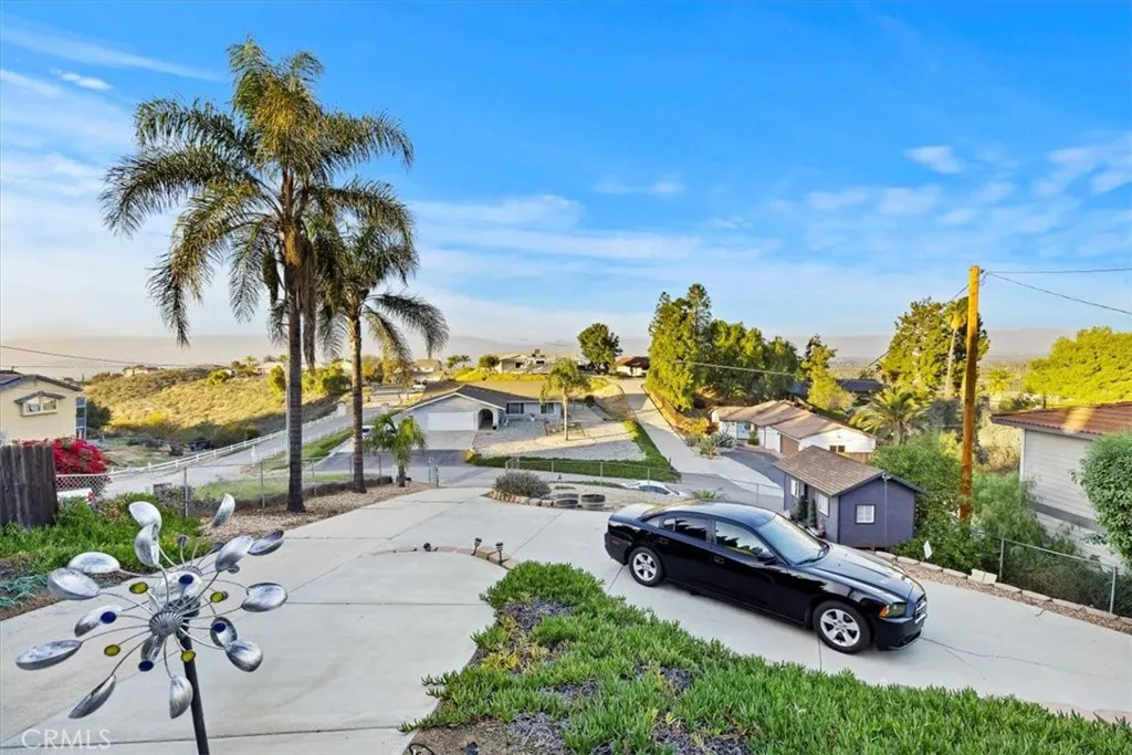 14119 El Mesa, Riverside, California 92503 home-pic-7