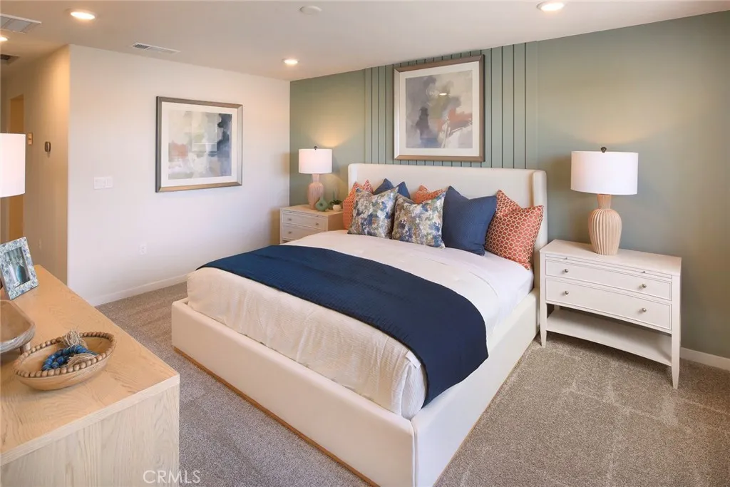 9527 Hannah Way, Riverside, California 92503 home-pic-12