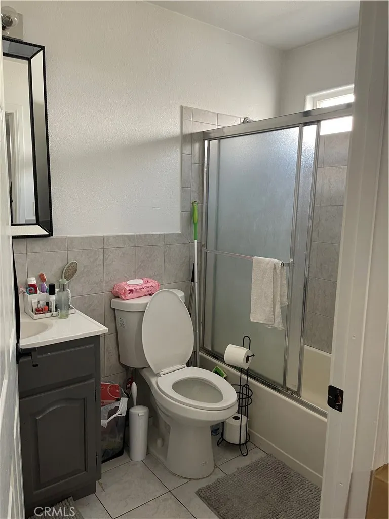 1416 Orange, Long Beach, California 90813 home-pic-15