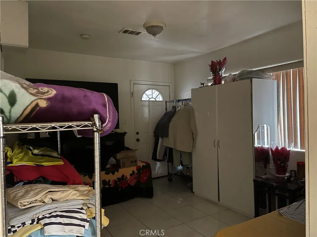 1416 Orange, Long Beach, California 90813 home-pic-18