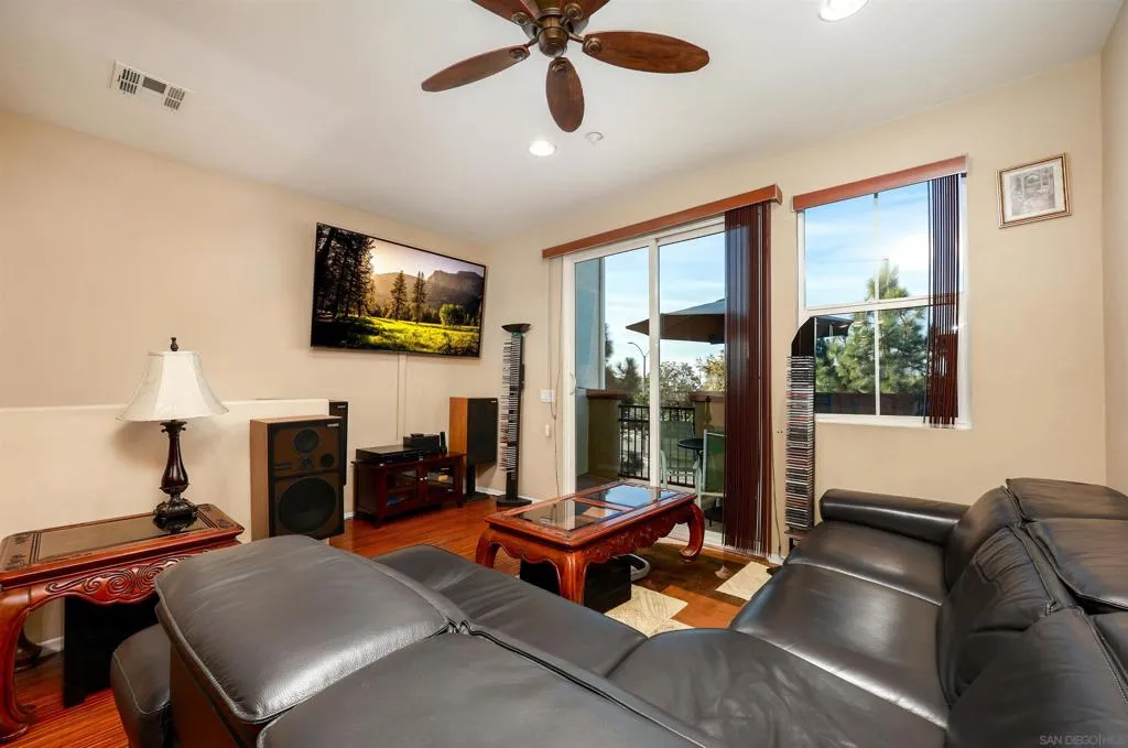 1338 Caminito Fabrizio 73, Chula Vista, California 91915 home-pic-6