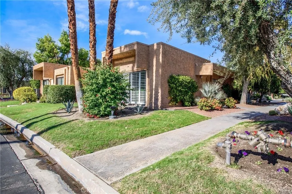 5784 Los Coyotes, Palm Springs, California 92264 home-pic-11