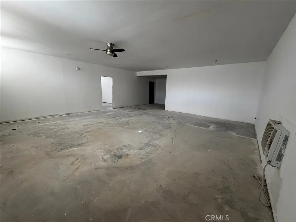 1185 W Grand, Corona, California 92882 home-pic-9