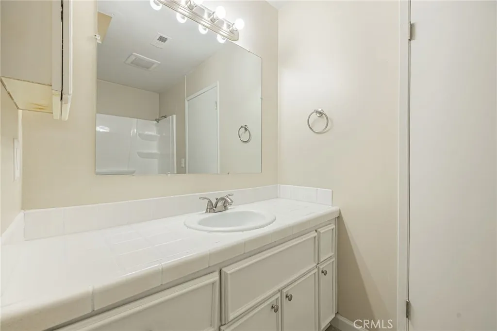 41136 174th E, Lancaster, California 93535 home-pic-18