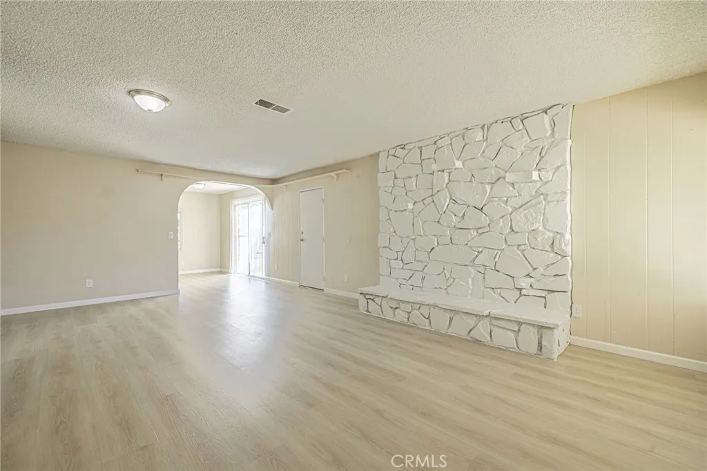41136 174th E, Lancaster, California 93535 home-pic-7