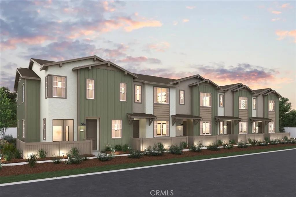 9810 Crossbay Loop, Jurupa Valley, California 92509 home-pic-1