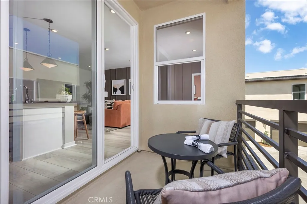 3648 W S. Eichler Paseo 3, Ontario, California 91761 home-pic-0
