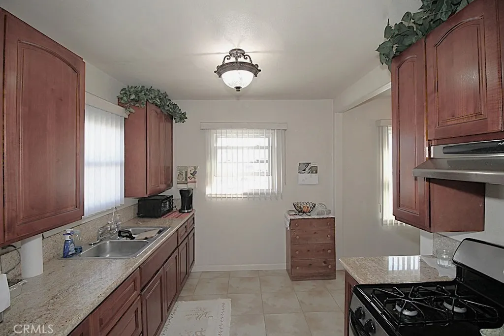 716 S 2nd, Barstow, California 92311 home-pic-11