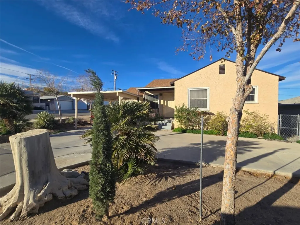 716 S 2nd, Barstow, California 92311 home-pic-3