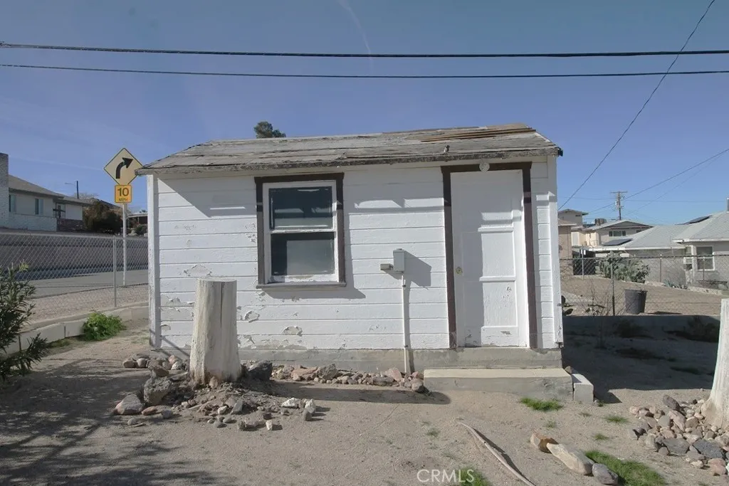 716 S 2nd, Barstow, California 92311 home-pic-23