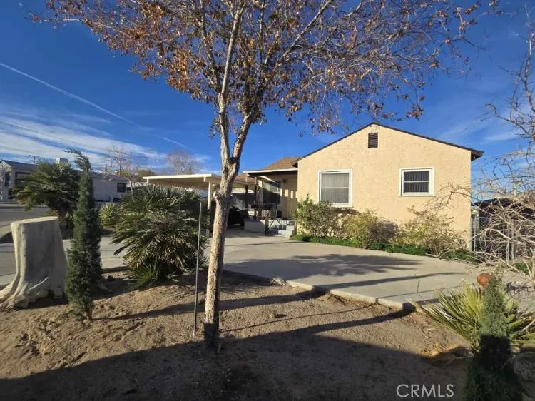 716 S 2nd, Barstow, California 92311 home-pic-2
