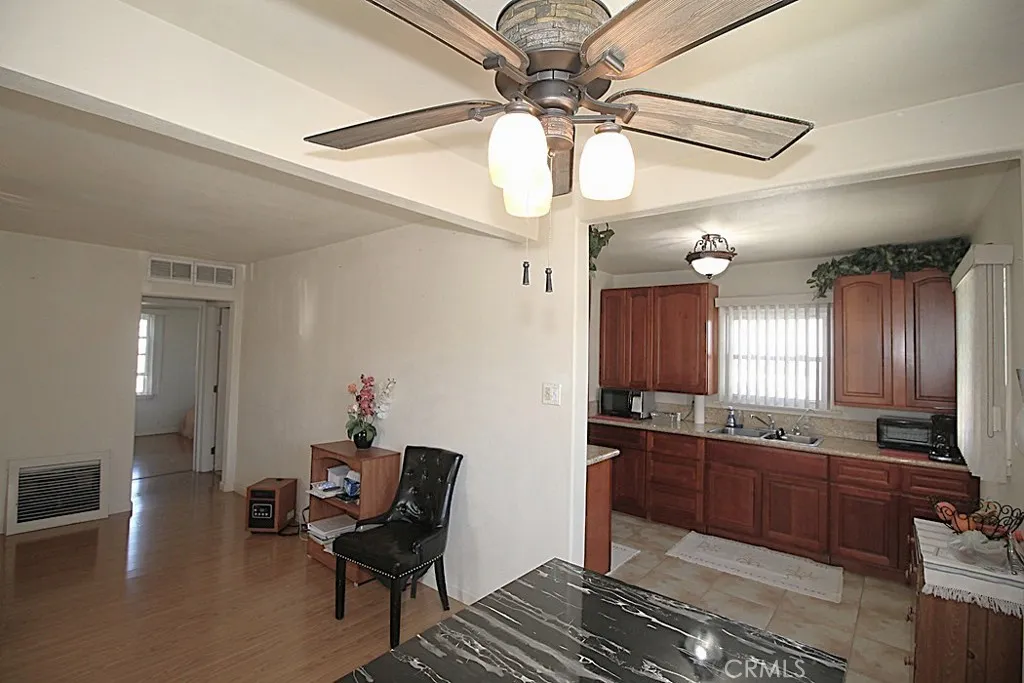 716 S 2nd, Barstow, California 92311 home-pic-7