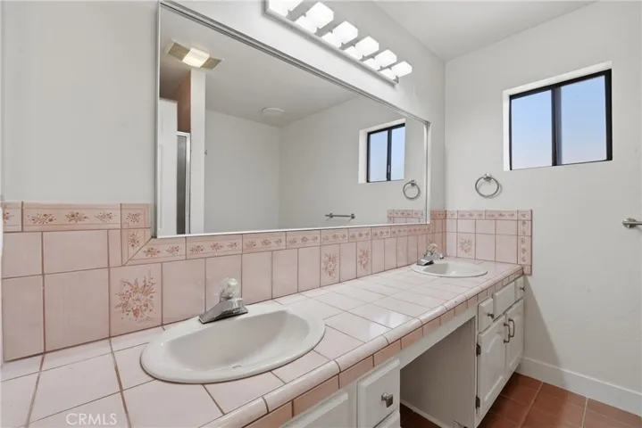 658 Glenmore, Glendale, California 91206