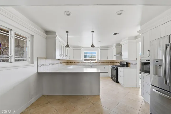 658 Glenmore, Glendale, California 91206