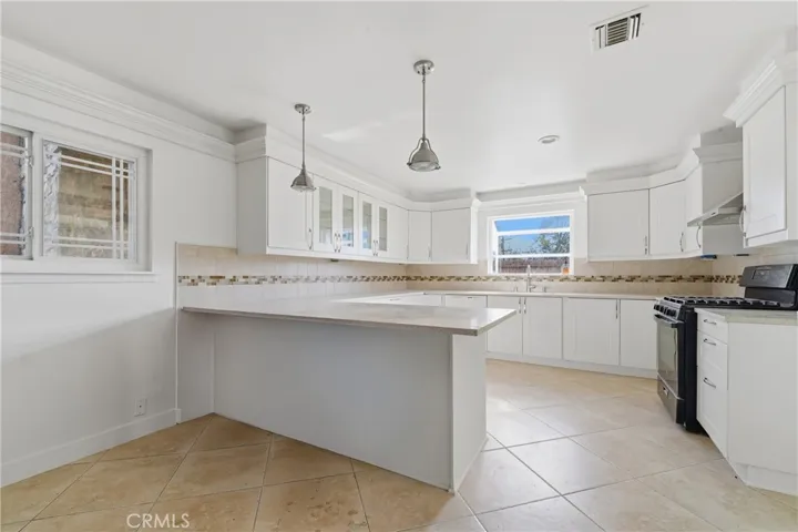 658 Glenmore, Glendale, California 91206