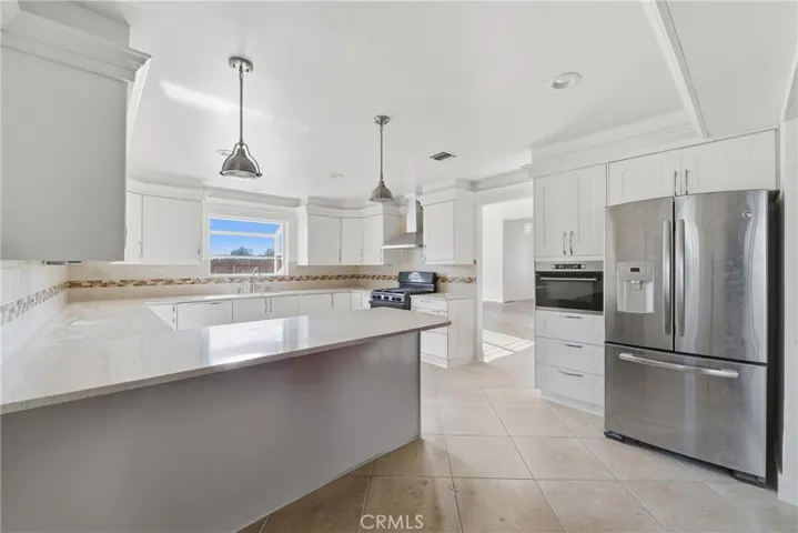 658 Glenmore, Glendale, California 91206