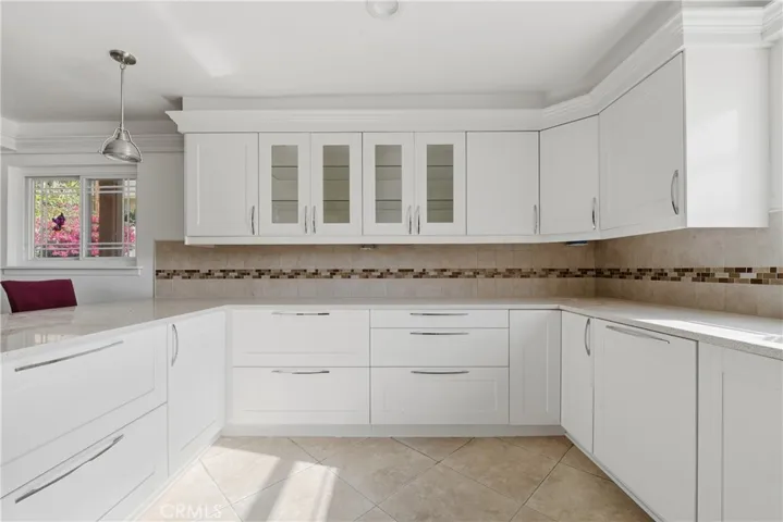 658 Glenmore, Glendale, California 91206