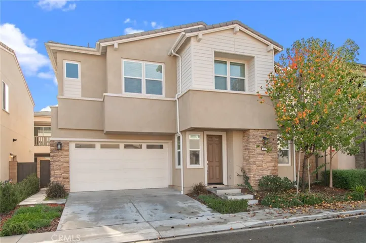 631 Cardona, Lake Forest, California 92630