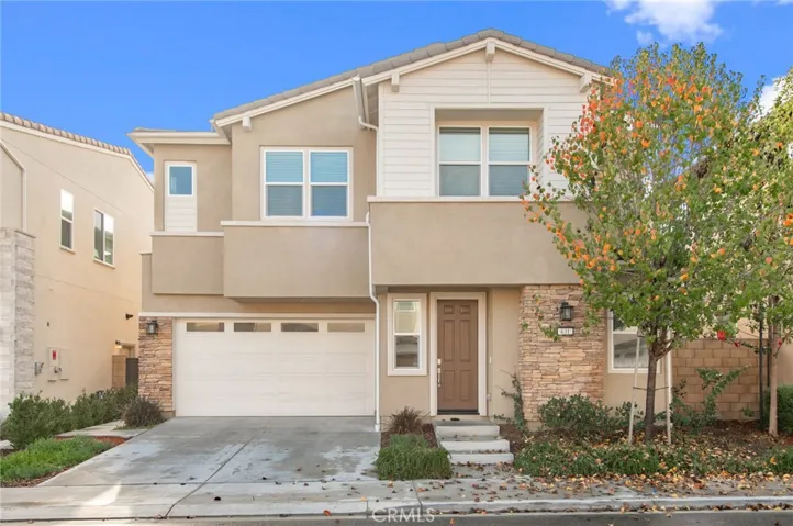 631 Cardona, Lake Forest, California 92630