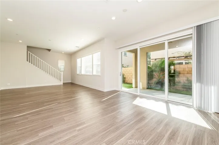 631 Cardona, Lake Forest, California 92630